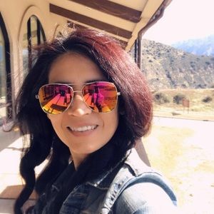 Meet your Posher, Anabel